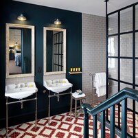 ห้องดีลักซ์ดับเบิล | ห้องน้ำ | อ่างอาบน้ำและฝักบัวแยกจากกัน, ของใช้ในห้องน้ำระดับพรีเมียม, ไดร์เป่าผม