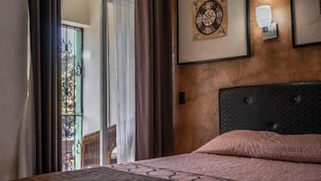 Habitación doble Deluxe | Caja de seguridad en la habitación y insonorización