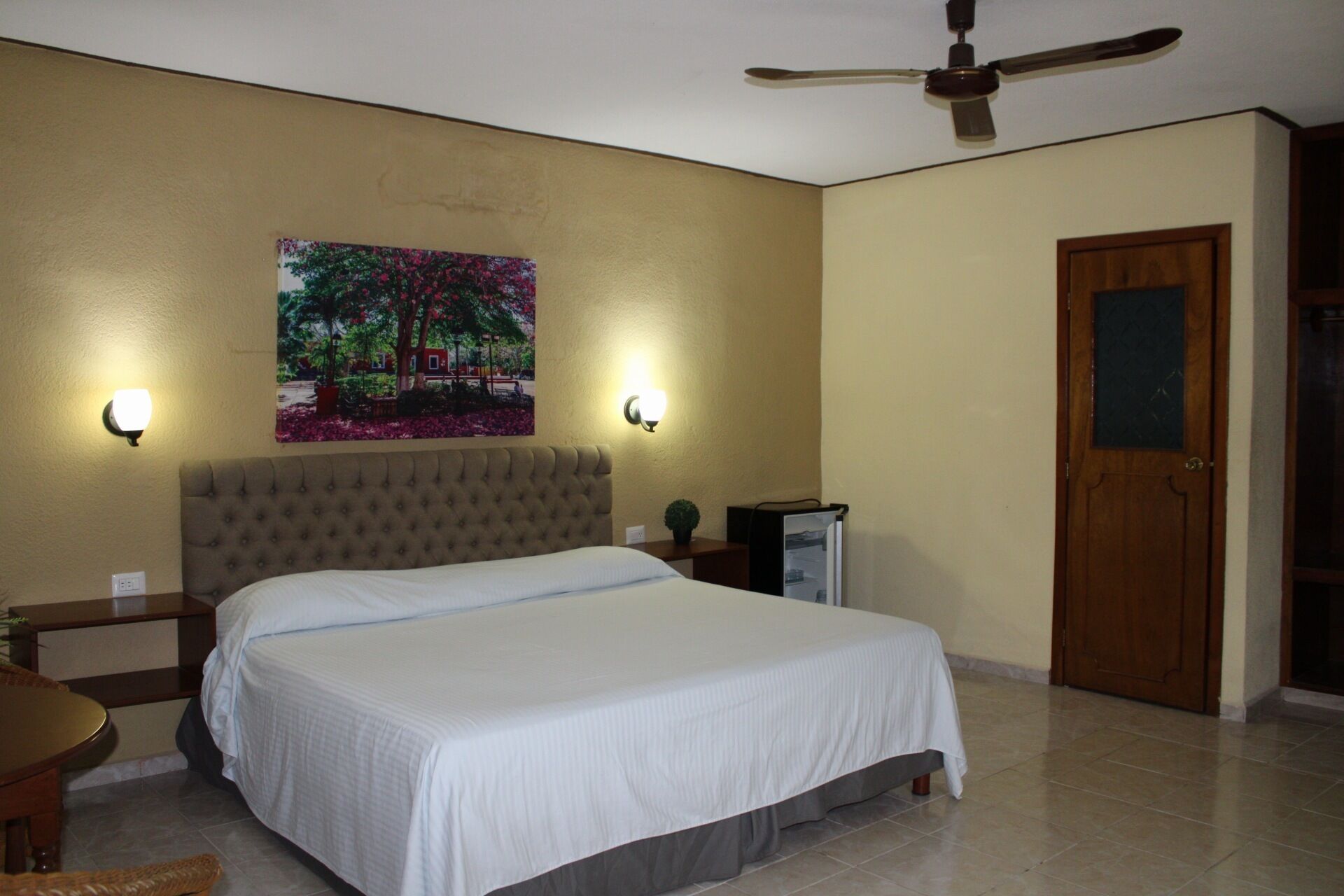 Standard Room | In-room safe, soundproofing