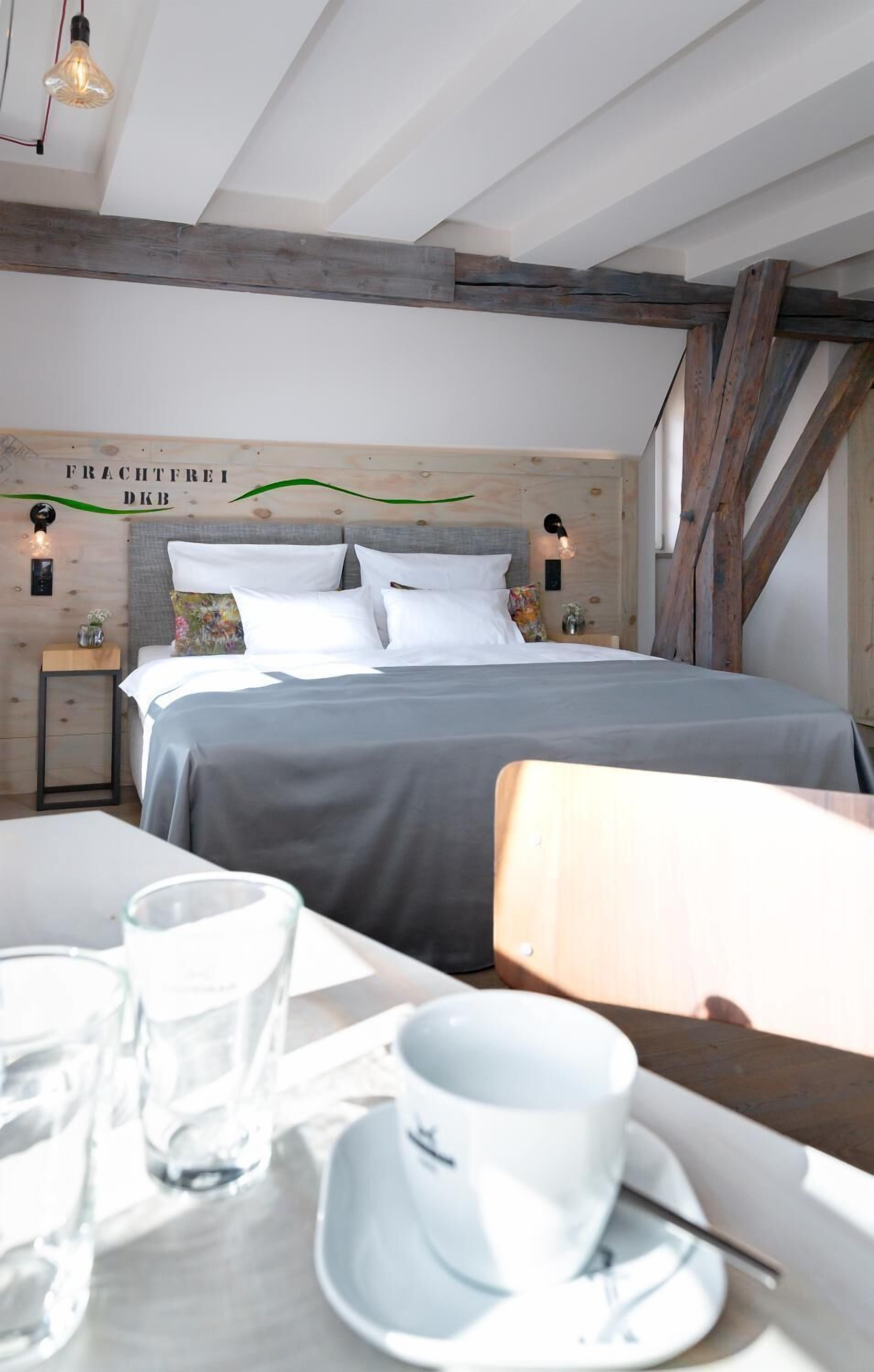 comfort double room | in-room safe, soundproofing, free wifi, bed sheets