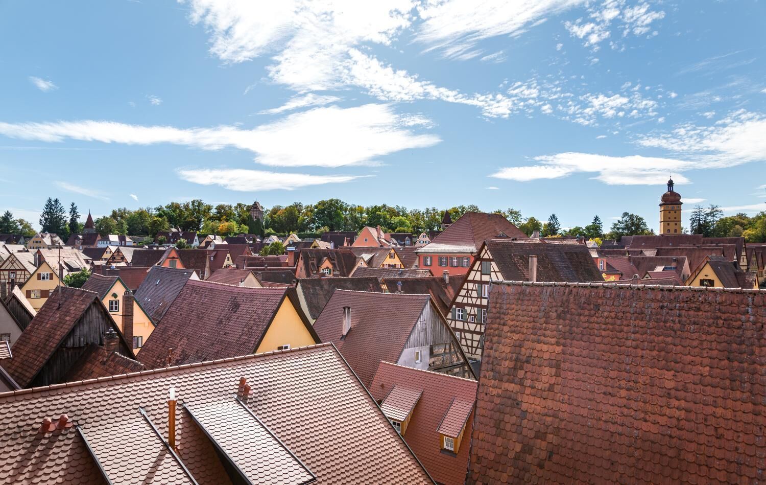 breakfast, lunch, dinner served; german cuisine, al fresco dining