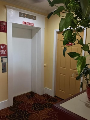 Interior - Red Carpet Inn - Bridgeton Vineland (Bridgeton)
