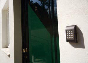 Property entrance - The One Prati Rooms (Rome)