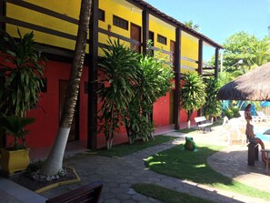 تفاصيل الفندق من الخارج