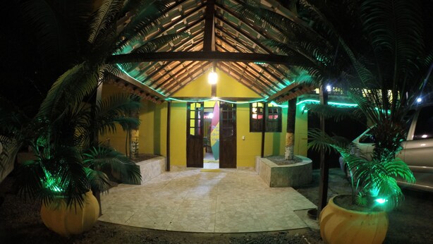 Interior entrance - Pousada Bon Vivant (Ipojuca)