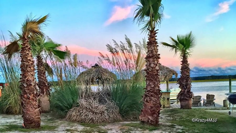 Snug Harbor Marina and Hotel