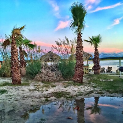 Snug Harbor Marina and Hotel