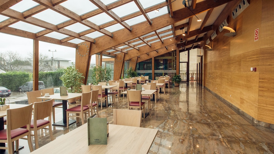 Apartamentos Spa Villa Pasiega