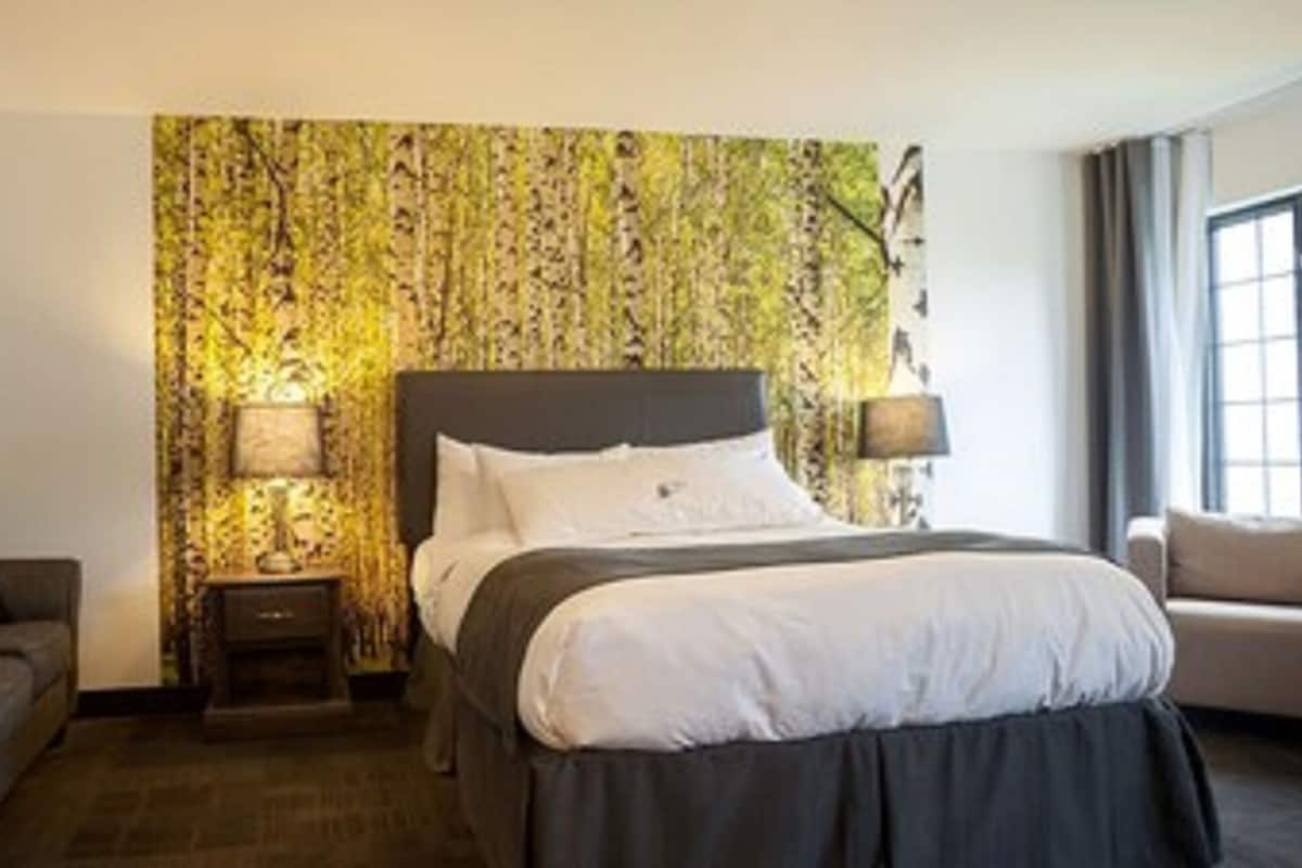 Chambre réguliÚre, 1 grand lit, cÎté fleuve | Draps en coton égyptien, literie de qualité, décor unique
