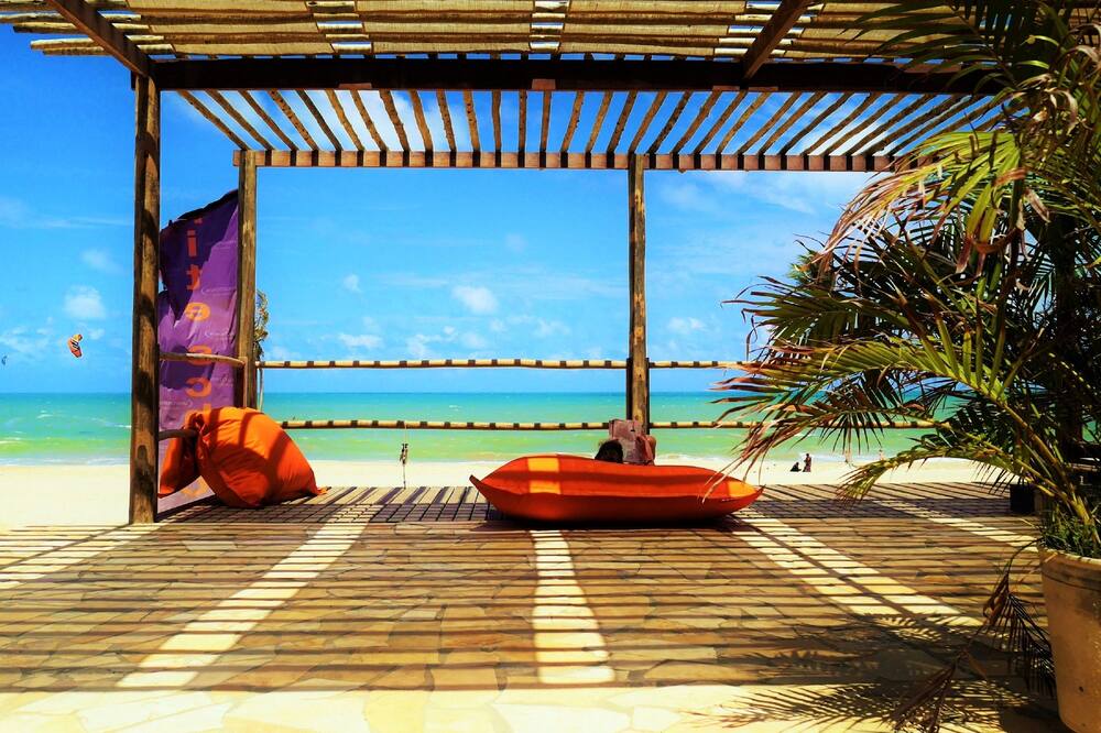Windtown Beach Hotel