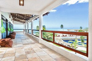 Standard Quadruple Room (with Fan) | Beach/ocean view - Windtown Beach Hotel (Caucaia)