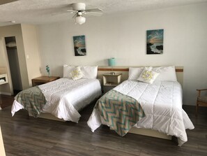 Kamar Keluarga, 1 kamar tidur, pemandangan sungai | Setrika/meja setrika, gratis tempat tidur lipat/ekstra, dan Wi-Fi gratis