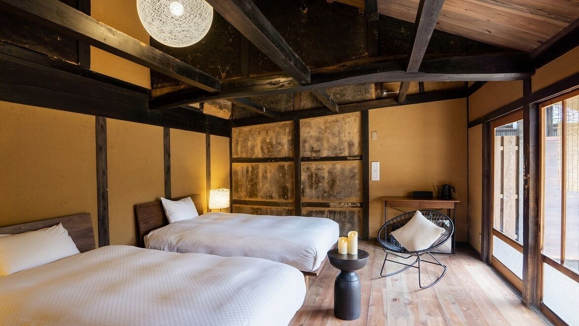Luxe beddengoed, een kluis op de kamer, een strijkplank/strijkijzer