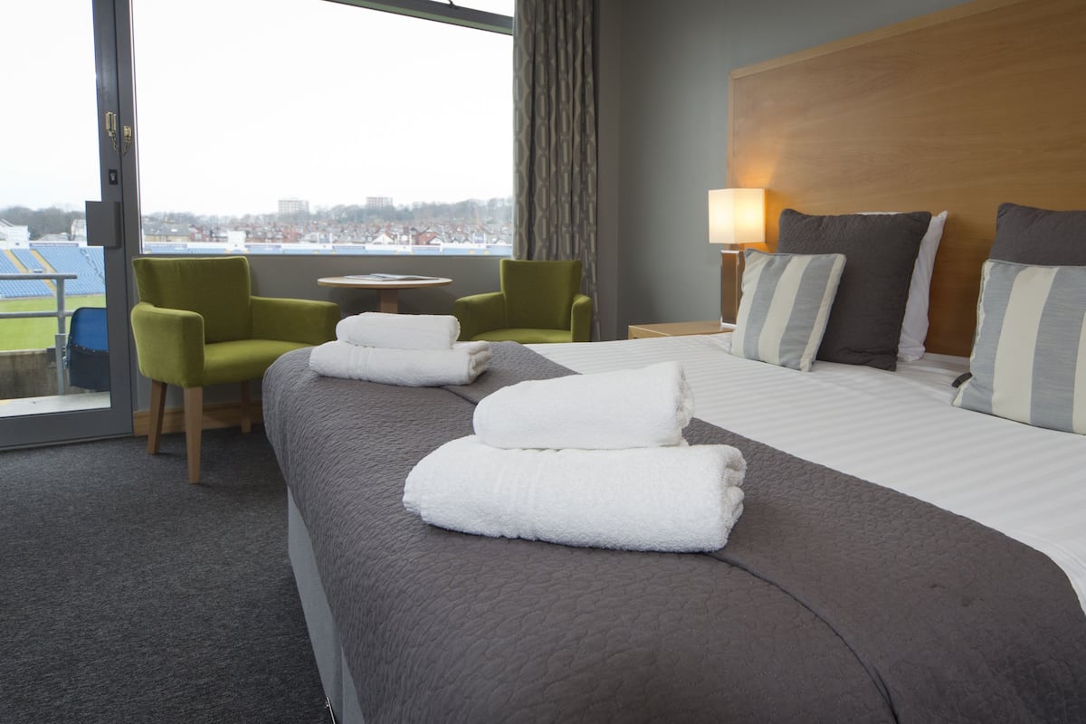 Superior Double Room, Pitch View | Egyptian cotton sheets, desk, blackout drapes, iron/ironing board
