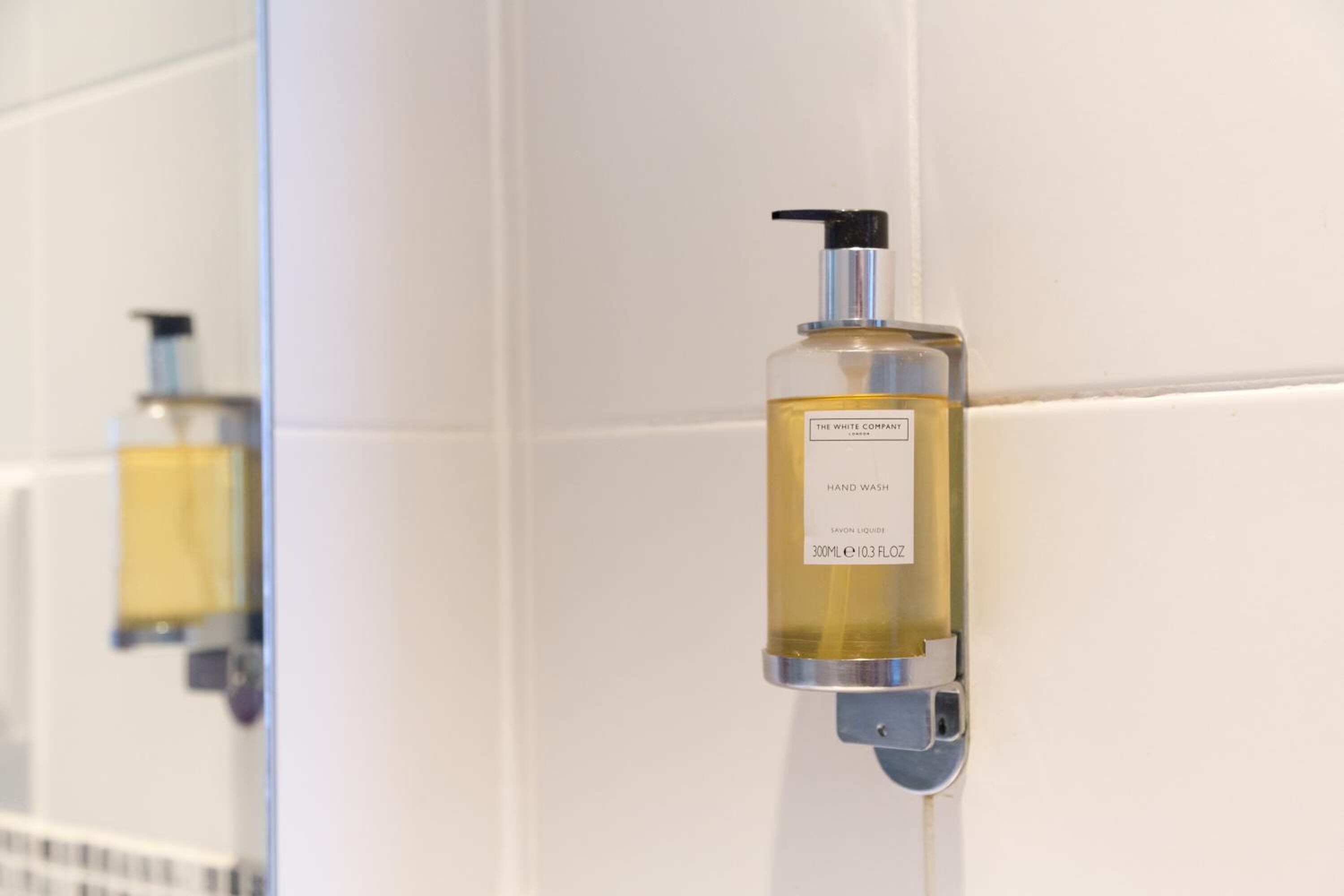 Photo - Headingley Stadium Hotel