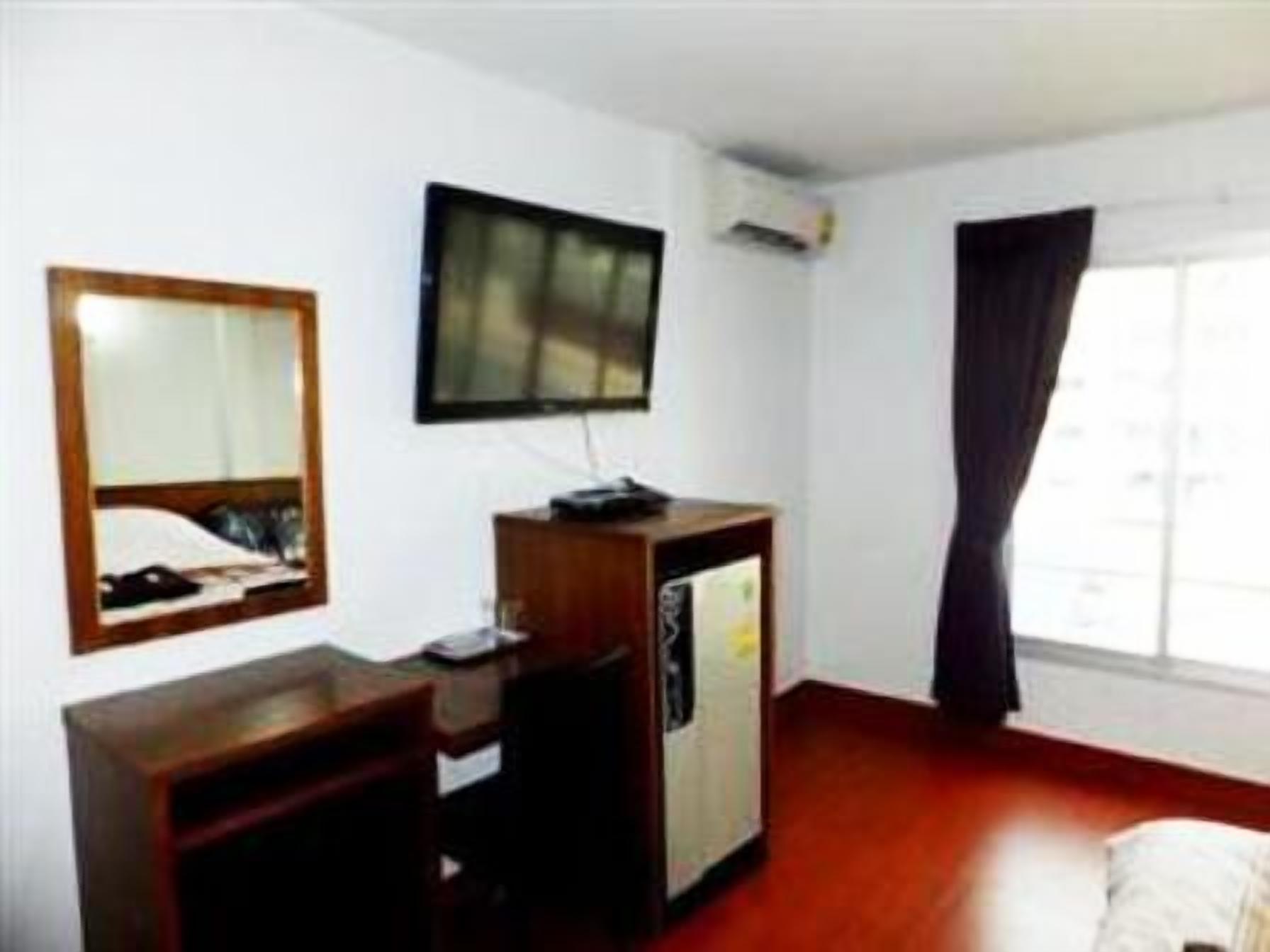 Photo - White Orchid Inn II