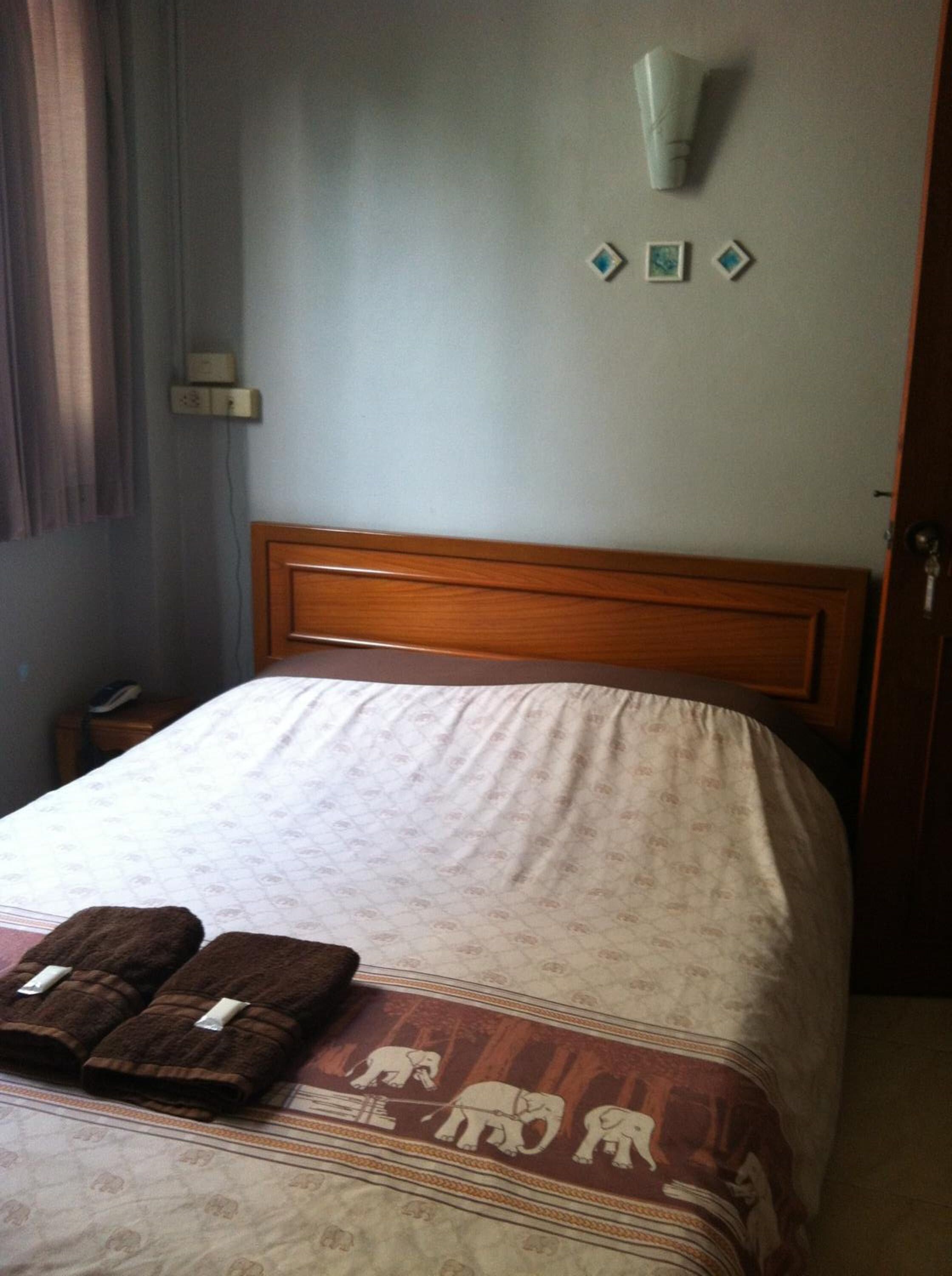 Photo - Orchid Place