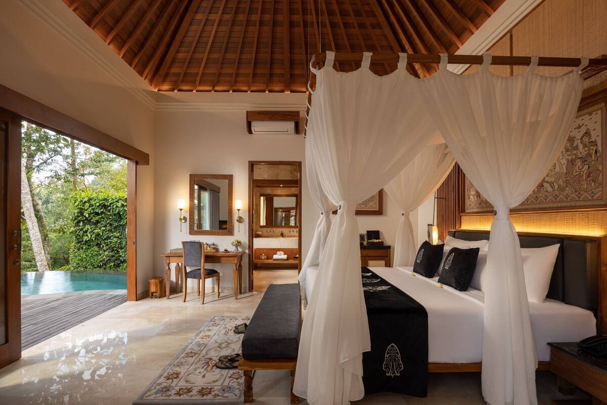 Premier-Villa, eigener Pool | Hochwertige Bettwaren, Minibar, Zimmersafe, Schreibtisch
