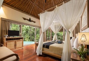 One Bedroom River Edge Villa with Free Benefits | 山谷景观