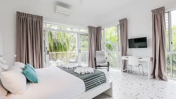 1 habitación, decoración personalizada y muebles diferentes