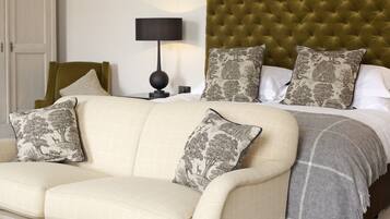 Suite, 1 cama de matrimonio grande | 1 dormitorio, sábanas de algodón egipcio, ropa de cama de alta calidad