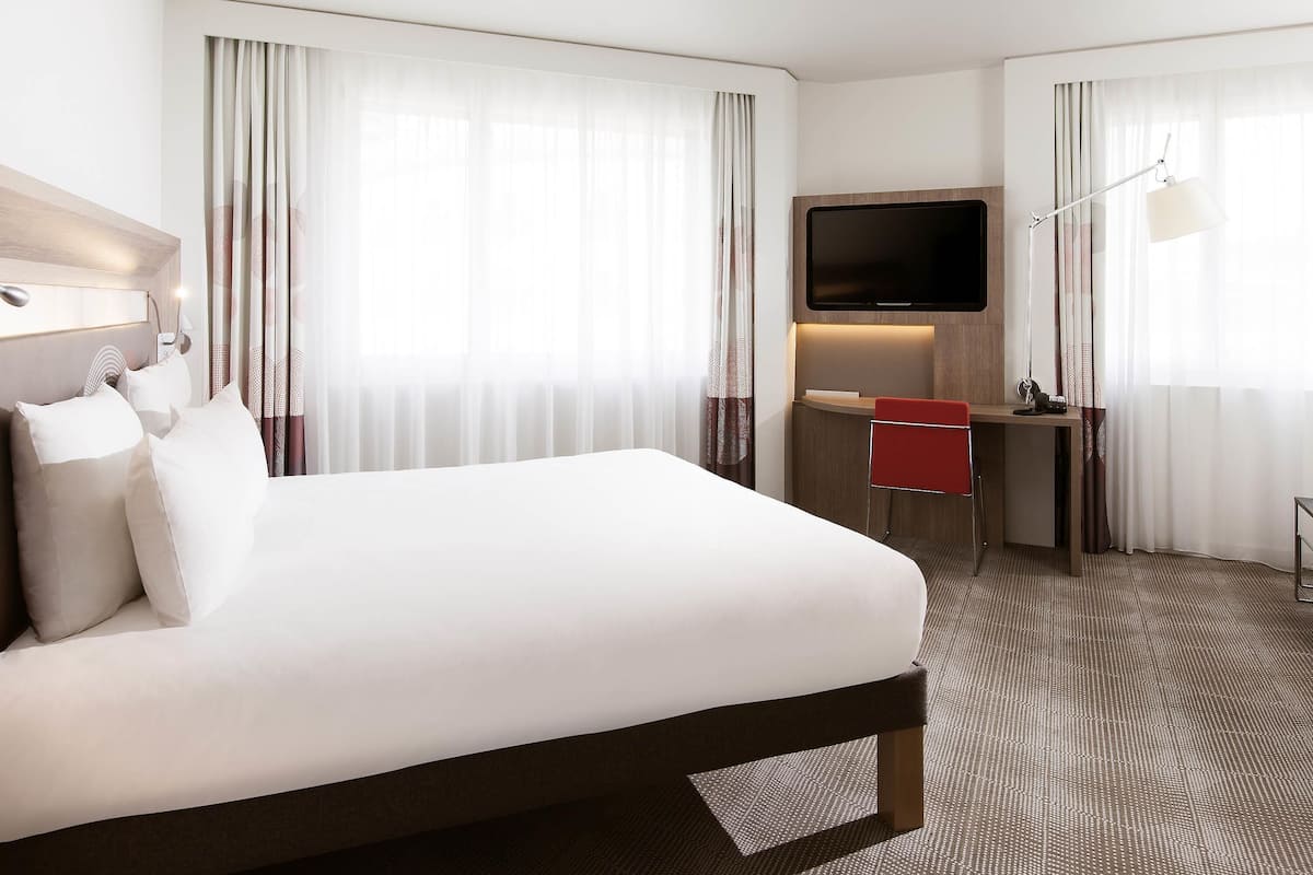Executive Room, 1 Queen Bed