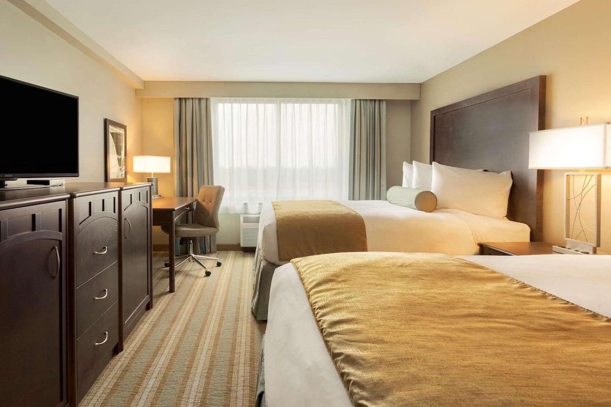 desk, laptop workspace, iron/ironing board, free cots/infant beds