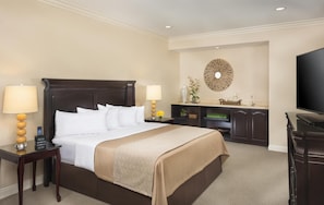 Premium bedding, down duvets, pillow-top beds, desk