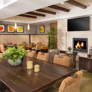Ayres Hotel Orange