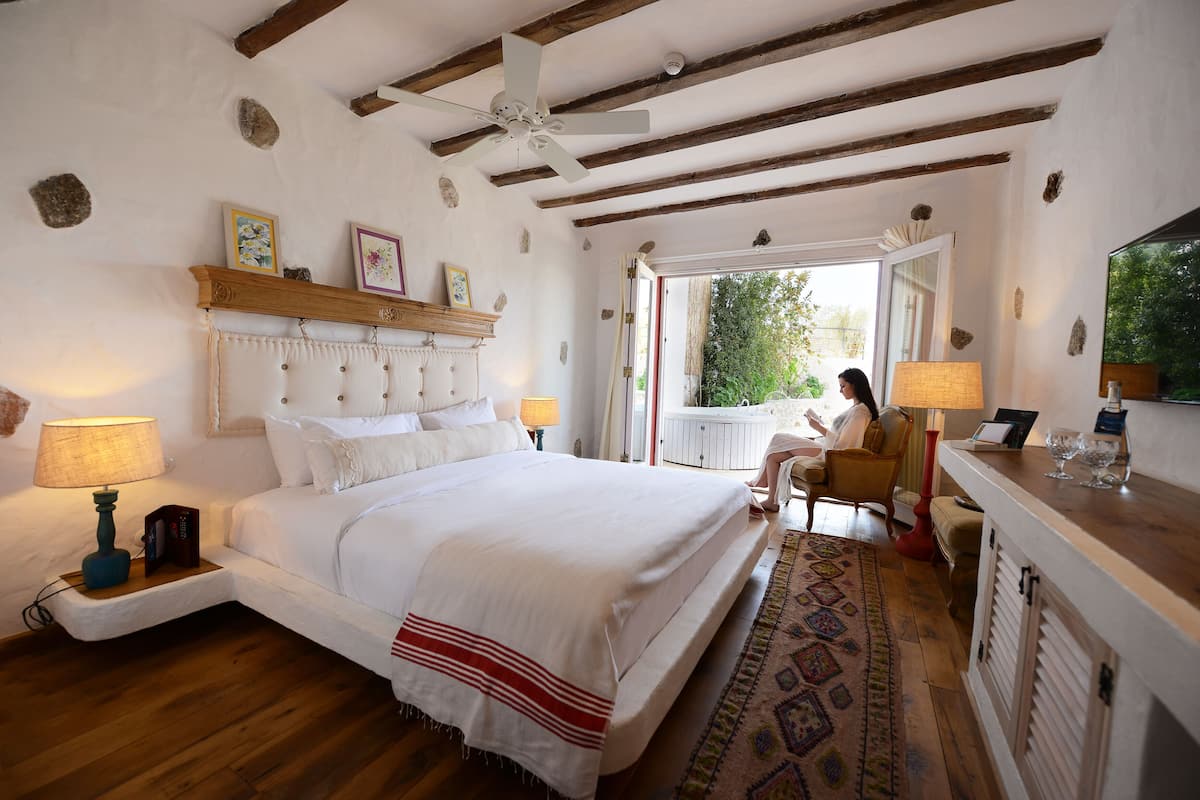 Premium Room, Side Sea View with Jacuzzi | 客房景观