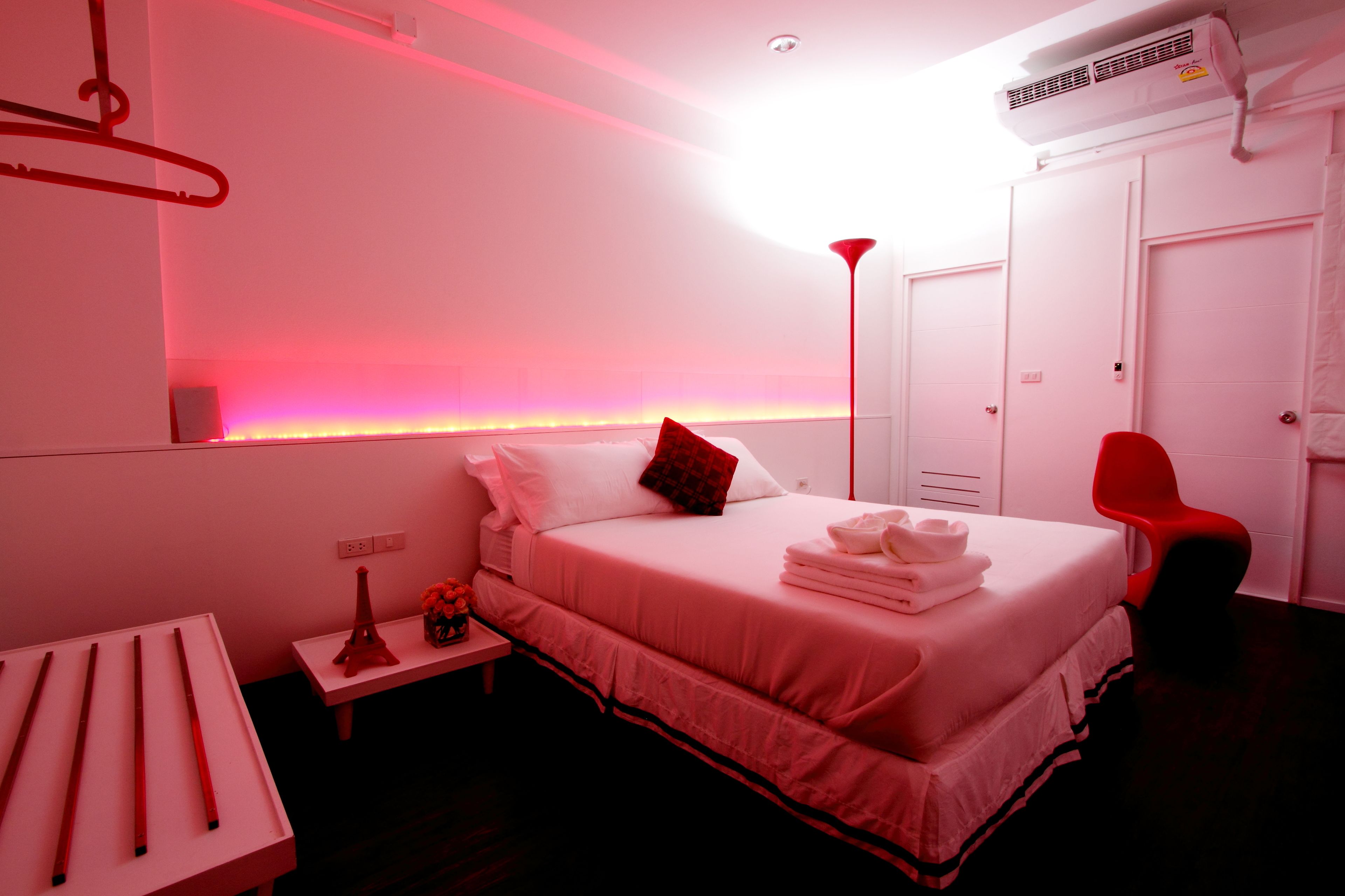 Compact Room | Minibar, desk, rollaway beds, free WiFi