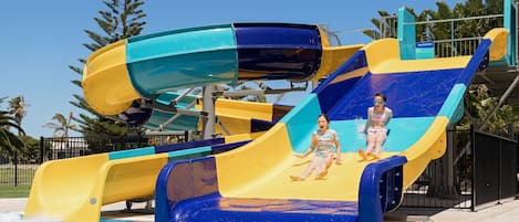 Toboggan aquatique