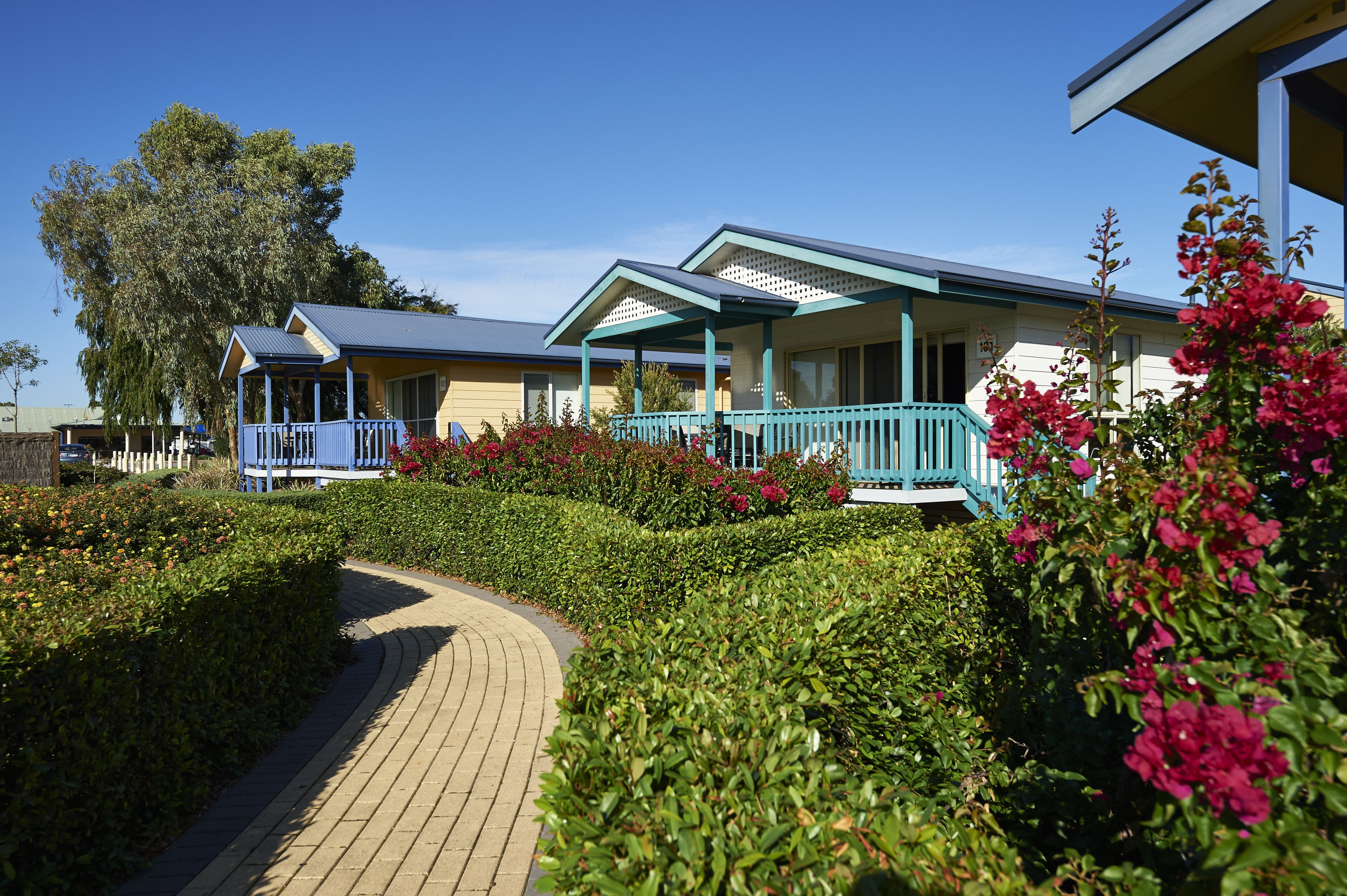 Deluxe Bungalow, 3 Bedrooms | Garden view