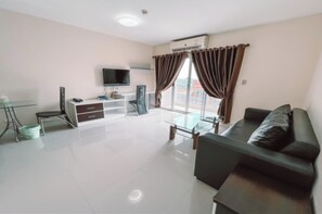 Suite estándar, 1 habitación | Vistas al jardín