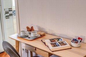 Double Room | Desk, laptop workspace, free WiFi - B&B Circus Maximus (Rome)