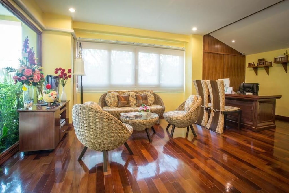 TL Residence Hotel by null