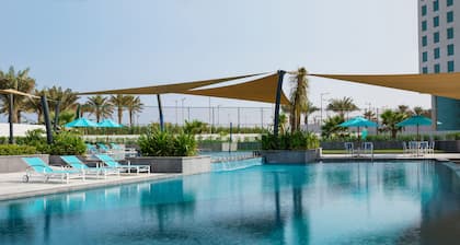 Bay La Sun Hotel & Marina