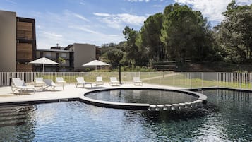 Udendørs pool