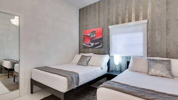 Quadruple Room | Iron/ironing board, free WiFi, bed sheets