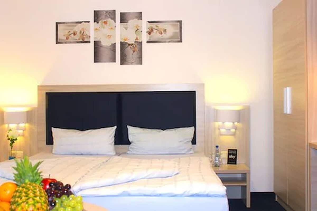 Double Room, Balcony