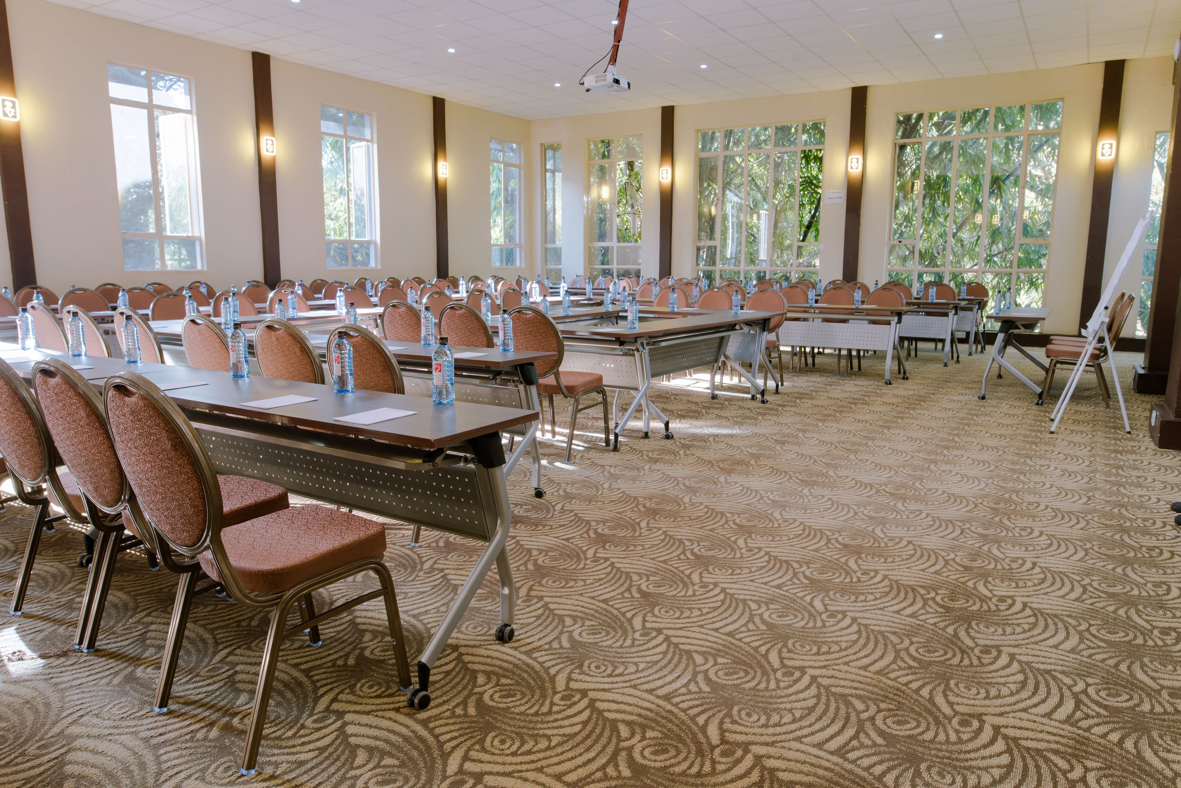 Photo - West Wood Hotel
