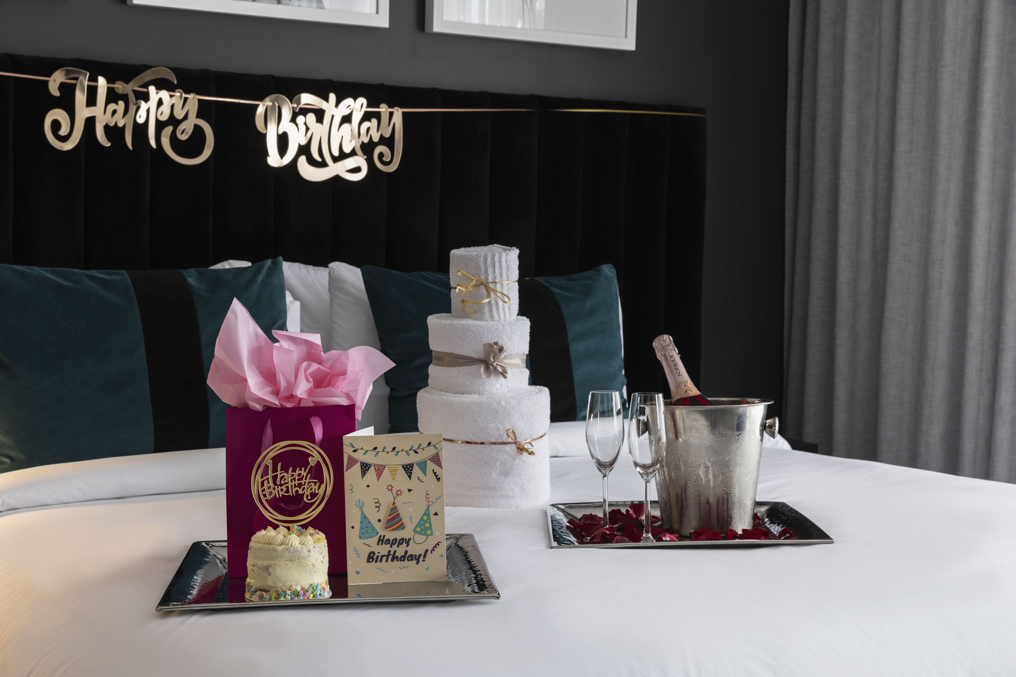 room service – dining