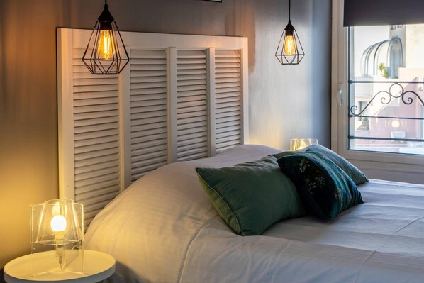 Chambre Triple, terrasse, vue mer