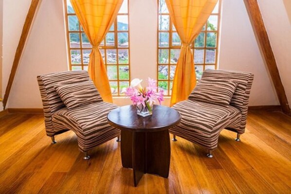 Superior Room, Private Bathroom | Cots/infant beds, rollaway beds, free WiFi, bed sheets