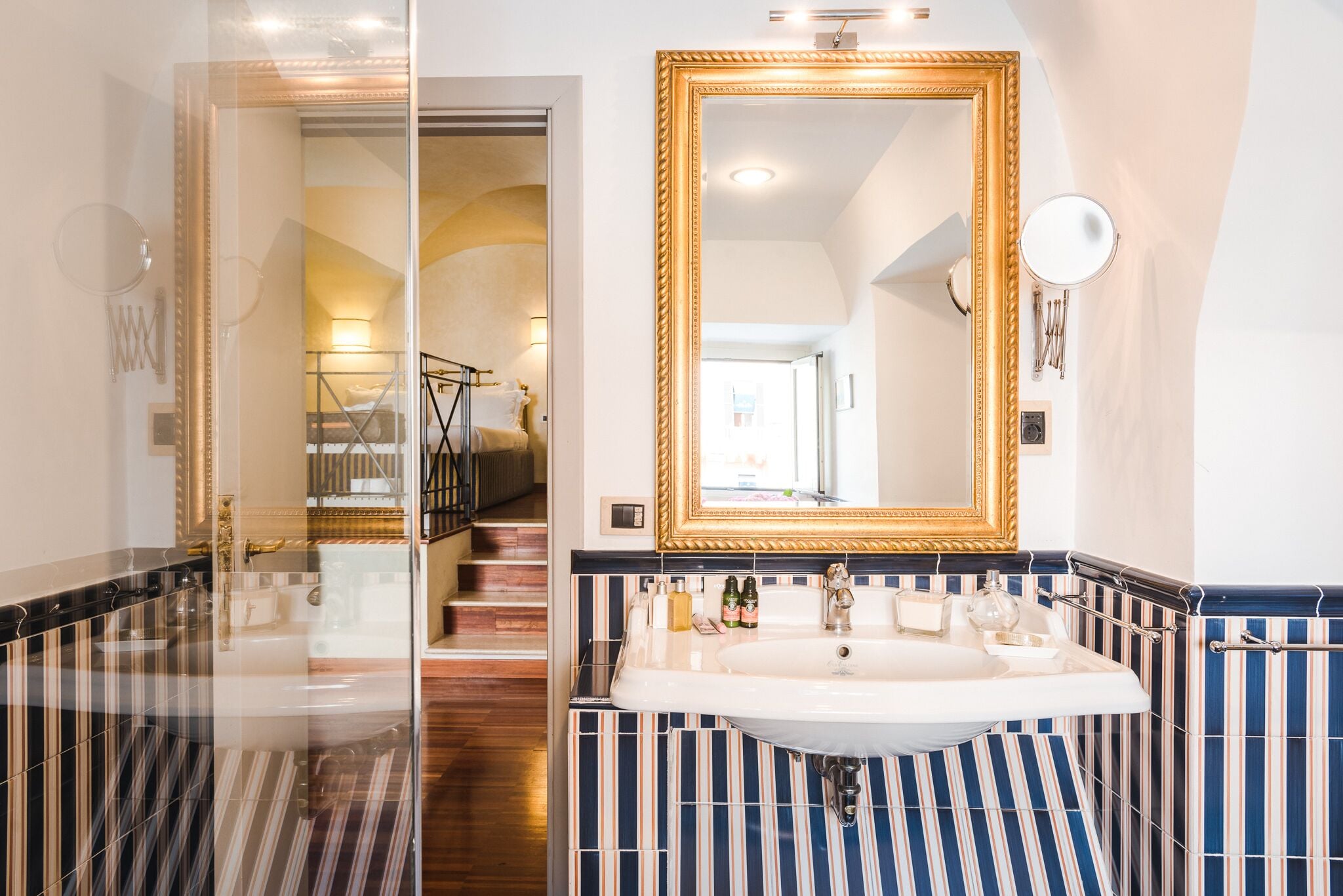 Suite | Bathroom