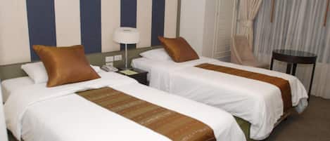 Minibar, in-room safe, desk, blackout drapes