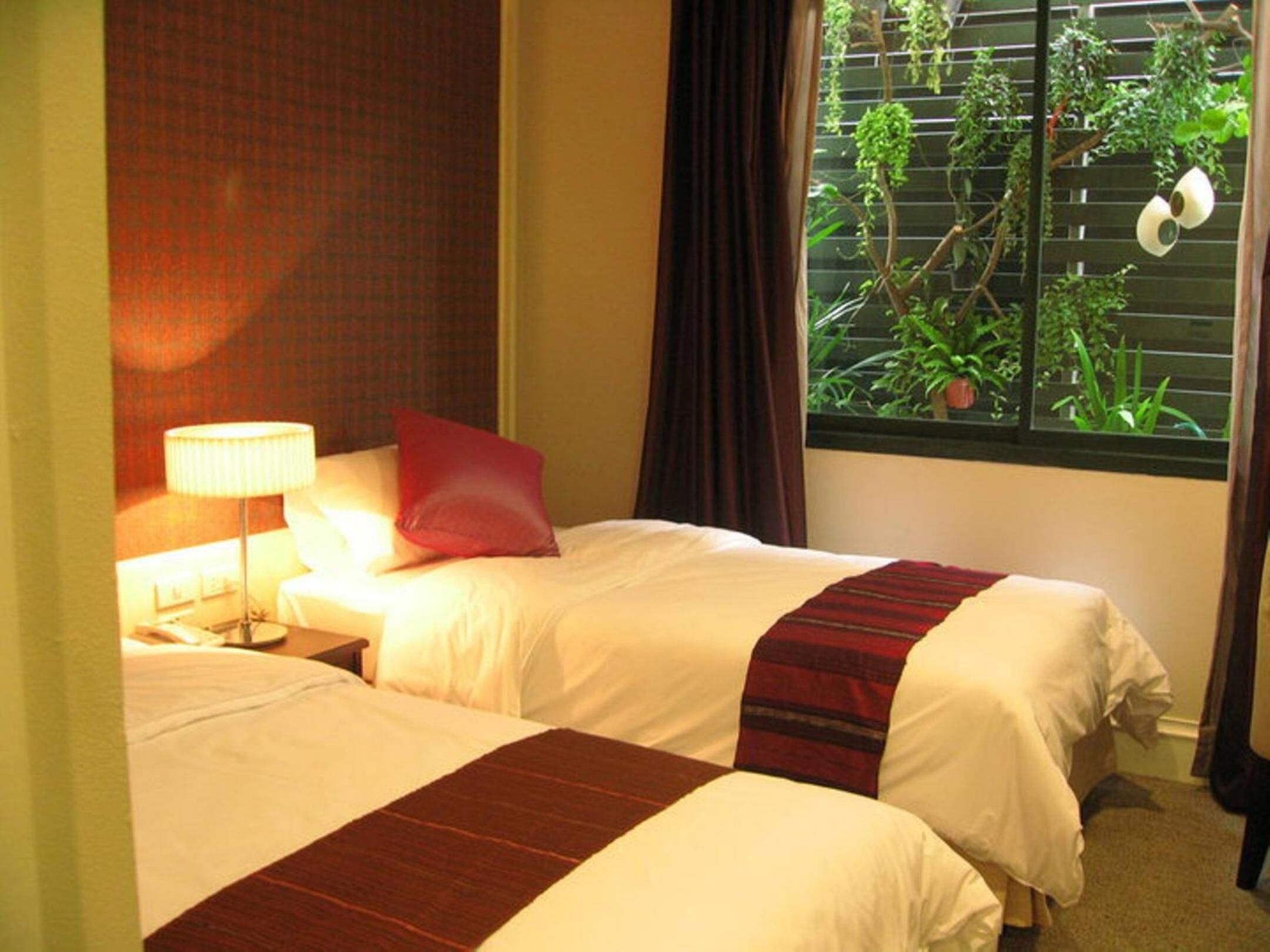 minibar, in-room safe, desk, blackout curtains