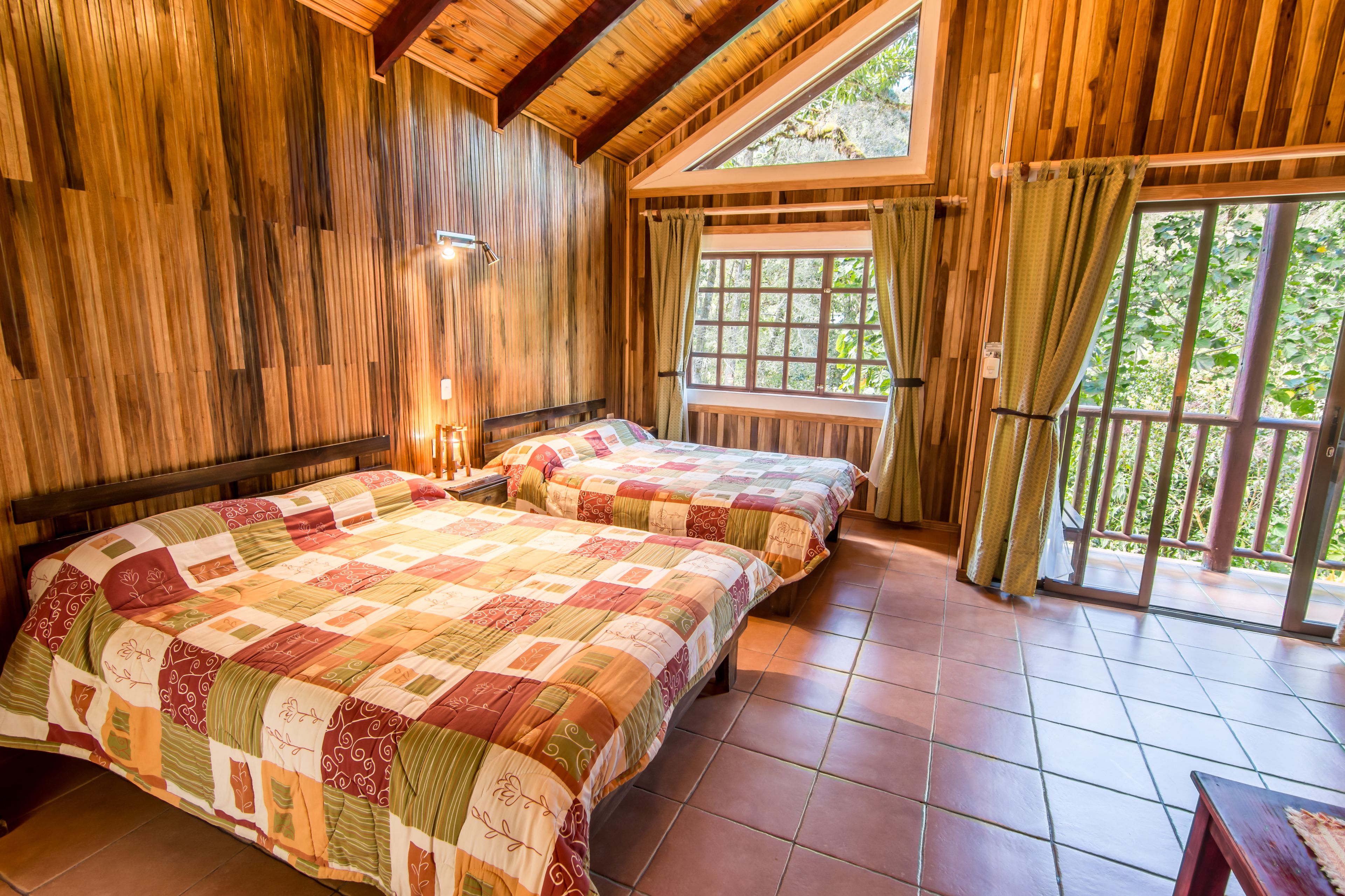 In-room safe, desk, free WiFi, bed sheets