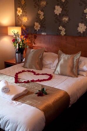 Standard Double or Twin Room, Ensuite (Shower)