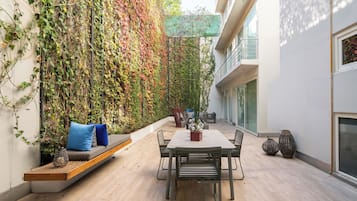 Vista al patio